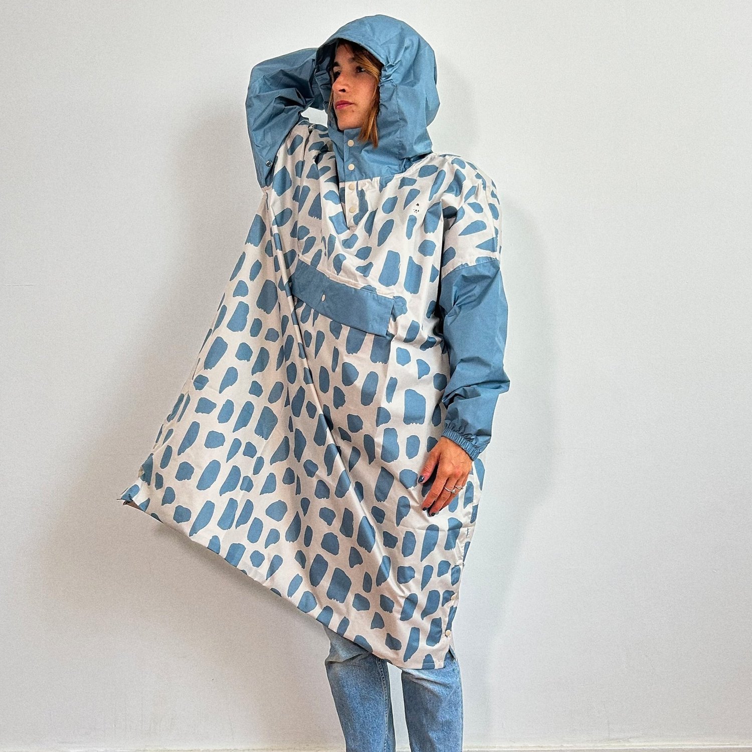 Il Pleut Costume HabillÃ© Homme Poncho De Pluie ADULTE ICY BLUE